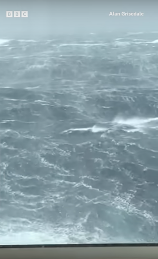 Passenger captured huge waves outside of a cruise ship